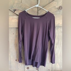 Lululemon Athletica long sleeve shirt